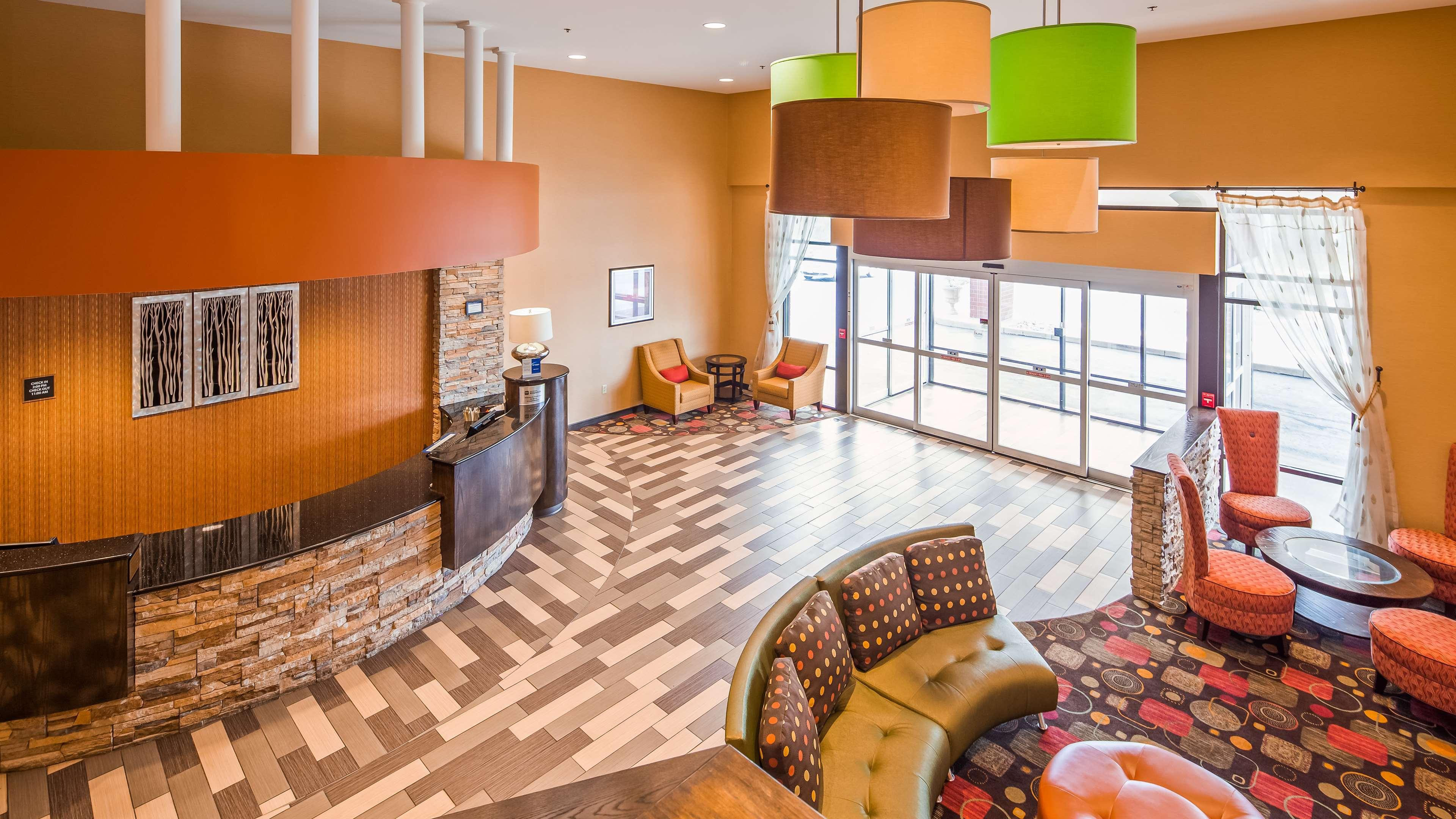 Best Western Luxbury Inn Fort Wayne Exterior photo